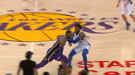 队在二点保 队在二点保