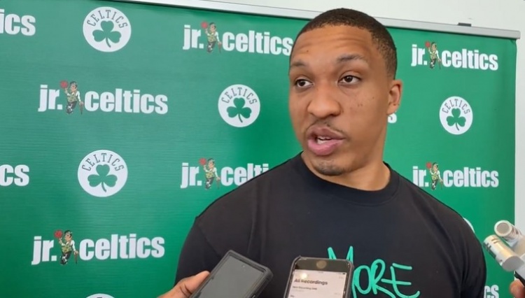 赛后引入更 赛后引入更